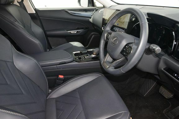 Lexus NX 350H 2.5 F-sport E-cvt Premium Plus Pack  #9