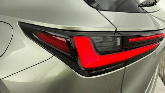 Lexus NX 450H 292 F-sport E-cvt  #8