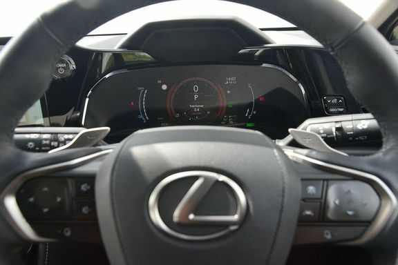 Lexus NX 350H 2.5 F-sport E-cvt Premium Plus Pack  #18