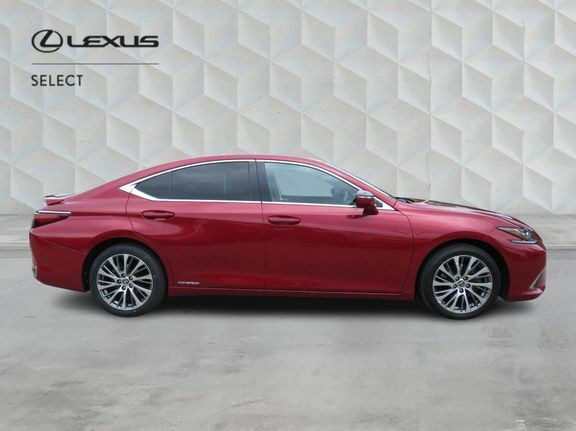 Lexus ES Es Premium Edition Red #2
