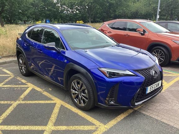 Lexus UX F Sport Design Blue