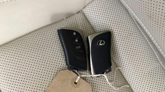 Lexus ES 300H Takumi Green #22