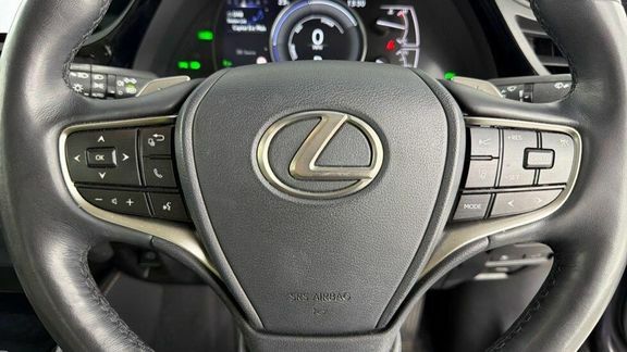 Lexus ES 300H Takumi Green #15