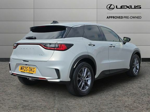 Lexus LBX Premium Silver #3