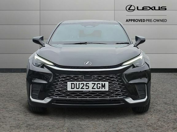 Lexus LBX 1.5 Takumi E-cvt White #8