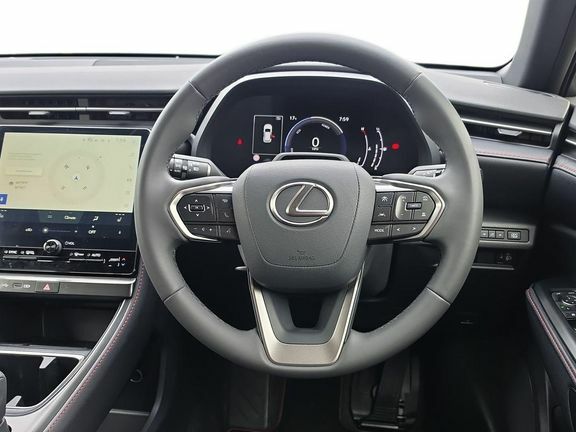 Lexus LBX 1.5 Takumi E-cvt White #13