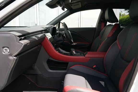 Lexus LBX Vibrant Edition Bi-tone RJ26UVE Black #6