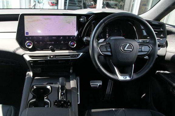 Lexus RX 2.5 450H 18.1Kwh Takumi Suv Plug-in Hy White #8