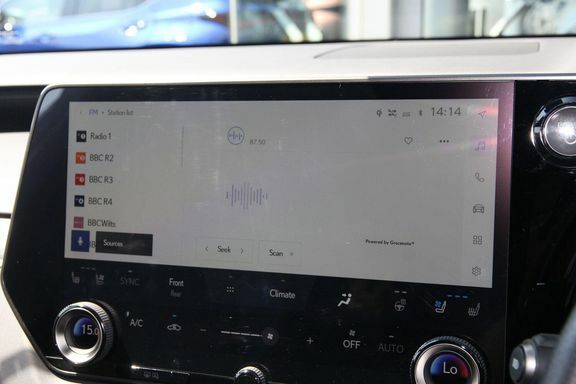 Lexus RX 2.5 450H 18.1Kwh Takumi Suv Plug-in Hy White #40