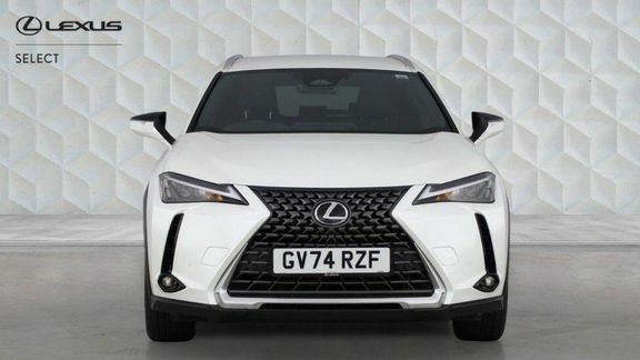Lexus UX Premium Plus White #2
