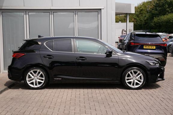 Lexus CT 1.8 200H E-cvt Euro 6 S S Red #22