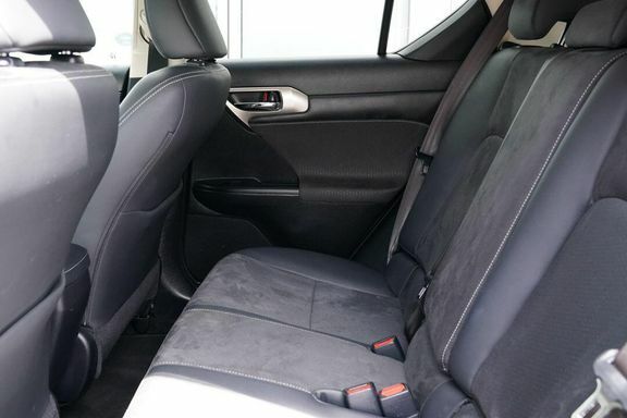 Lexus CT 1.8 200H E-cvt Euro 6 S S Red #16