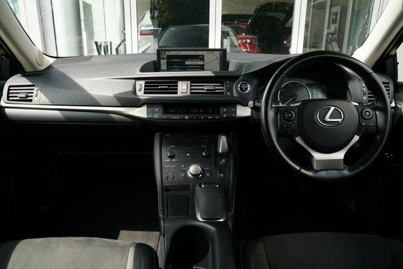 Lexus CT 1.8 200H E-cvt Euro 6 S S Red #7