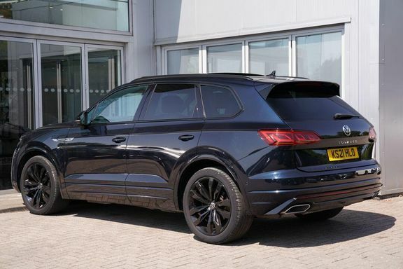 Volkswagen Touareg 3.0 Tdi V6 Black Edition Tiptronic 4Motion Euro 6 Blue #2