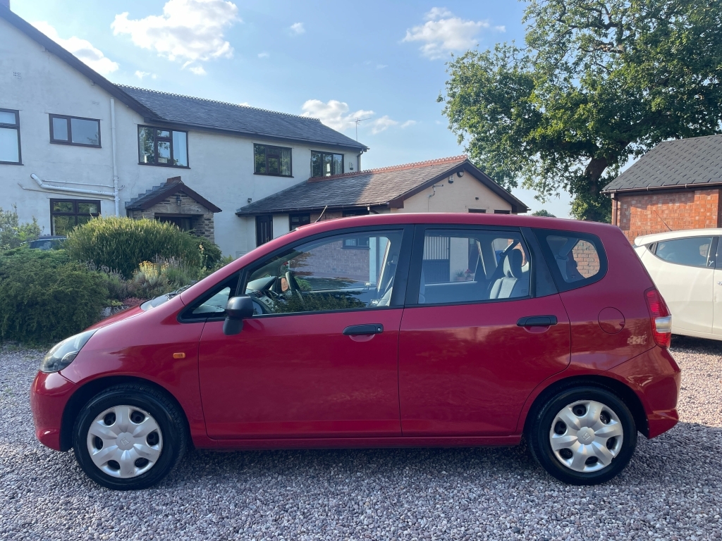 Honda Jazz 1.2 Dsi S Red #5