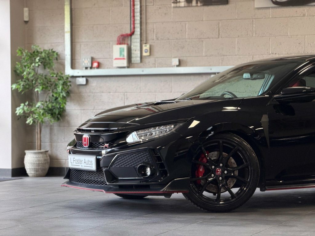 Honda Civic 2.0 I-vtec Type R Gt Euro 6 S S For Sale In Black #2