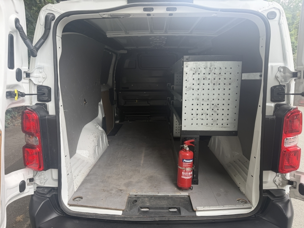 Citroen Dispatch Bluehdi 1200 Enterprise XL White #8