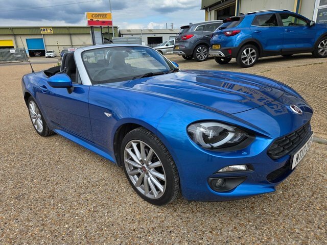 Fiat 124 Spider Multiair Lusso Plus Convertible Blue #2
