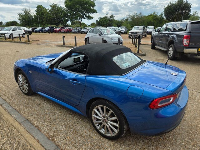 Fiat 124 Spider Convertible 1.4 Multiair Lusso Plus Euro 6 20 White #19