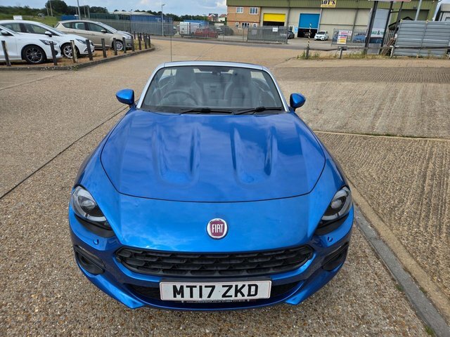 Fiat 124 Spider Multiair Lusso Plus Convertible Blue #3