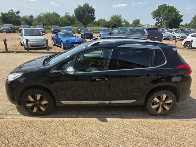 Peugeot 2008 Vti Puretech Allure Suv Black #5