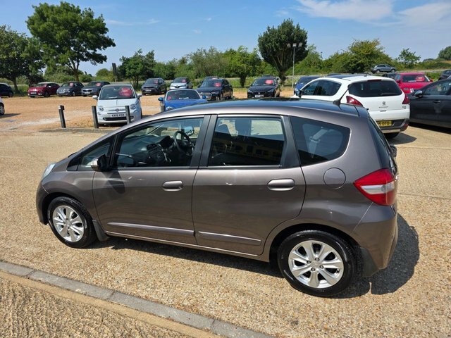 Honda Jazz 1.3H Ima Hx-t Cvt Euro 5 Silver #11