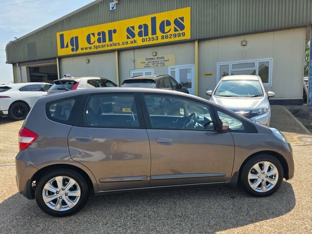 Honda Jazz 1.3H Ima Hx-t Cvt Euro 5 Silver #22