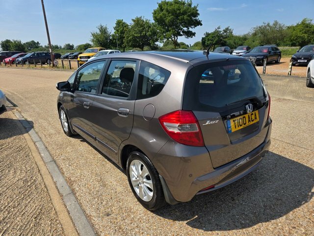Honda Jazz 1.3H Ima Hx-t Cvt Euro 5 Silver #14
