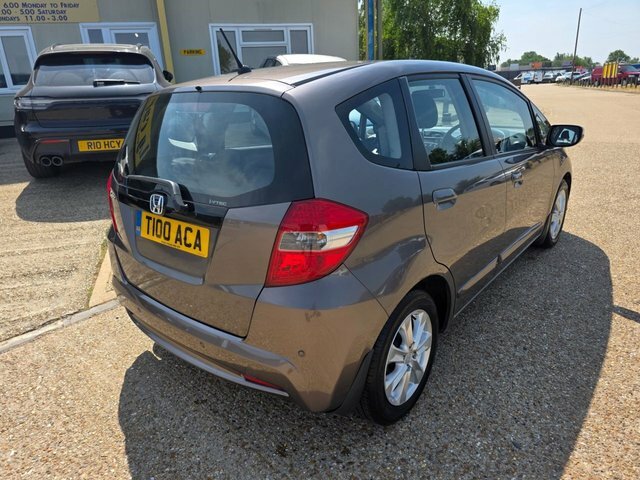 Honda Jazz 1.3H Ima Hx-t Cvt Euro 5 Silver #20
