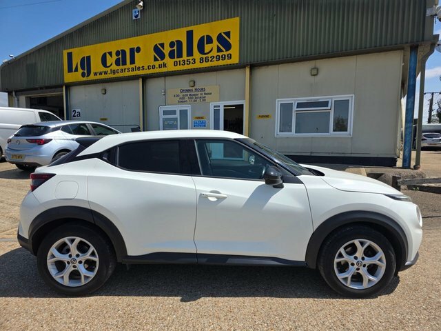 Nissan Juke Dig-t N-connecta Suv White
