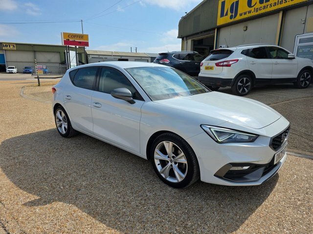 Seat Leon Tsi Evo Fr Hatchback White #2