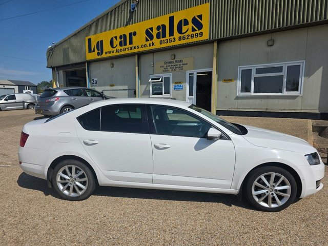 Skoda Octavia Tsi Se L Hatchback White