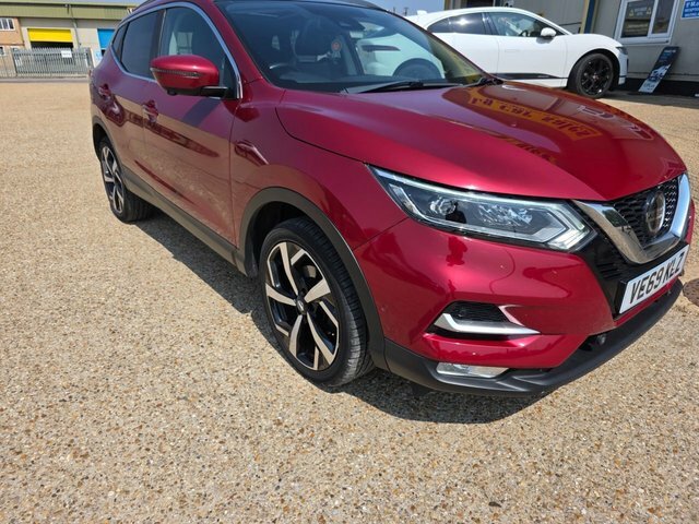 Nissan Qashqai Suv 1.5 Dci Acenta Premium 201919 White #2