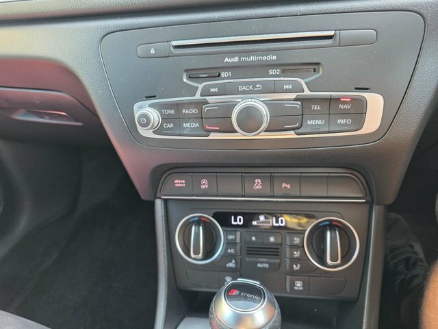 Audi Q3 2.0 Tdi Quattro S Line Plus 148 Bhp Grey #31