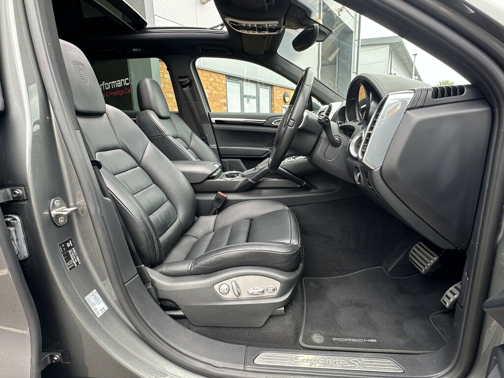 Porsche Cayenne Suv 4.2 Td V8 S Suv Tiptronics 4Wd Euro Grey #6