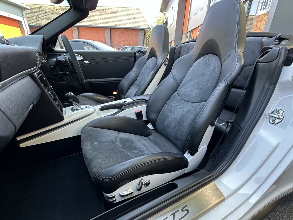 Porsche 911 3.8 997 Carrera Gts Cabriolet Pdk 242 White #6