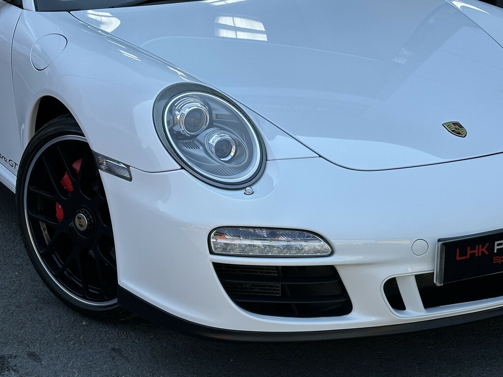 Porsche 911 3.8 997 Carrera Gts Cabriolet Pdk 242 White #2