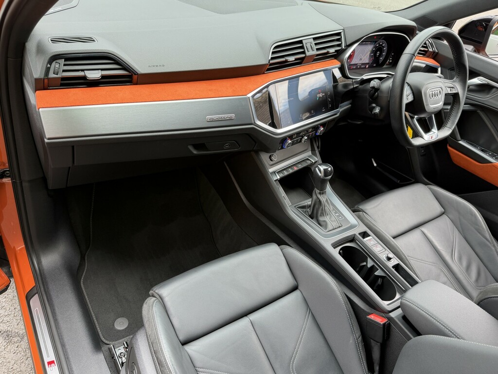 Audi Q3 2.0 Tdi 40 Edition 1 Suv S Tronic Quatt Orange #4