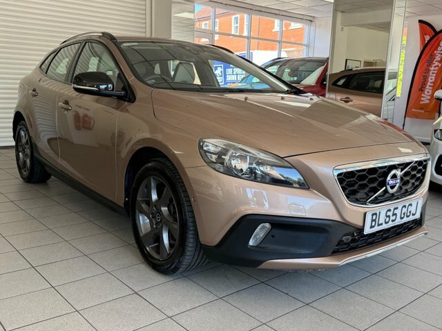 Volvo V40 Cross Country D2 Se Nav Hatchback Brown #4