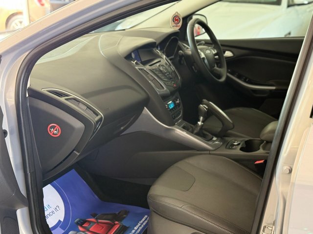 Ford Focus Ecoboost Titanium X Euro Silver #6