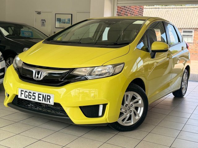 Honda Jazz I-vtec Se Euro 6 Yellow