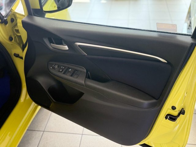 Honda Jazz I-vtec Se Euro 6 FG65ENR Yellow #6
