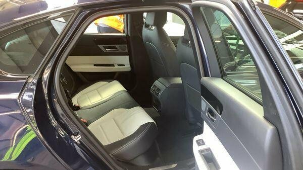 Jaguar XF R-sport Euro 6 Blue #3