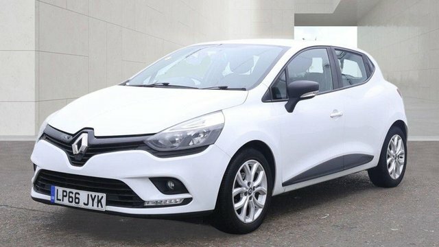 Renault Clio 16V Play Euro 6 White
