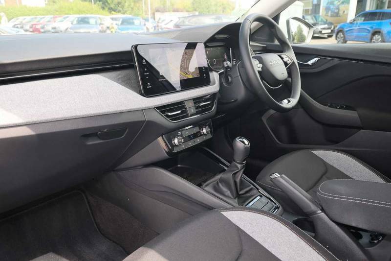 Skoda Scala 1.0 Tsi 95 Se Edition - 2025 75 MV75ZZH White #2