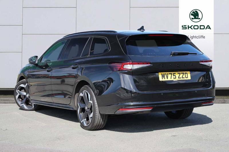 Skoda Superb 1.5 Tsi Iv Sportline Dsg Black #3