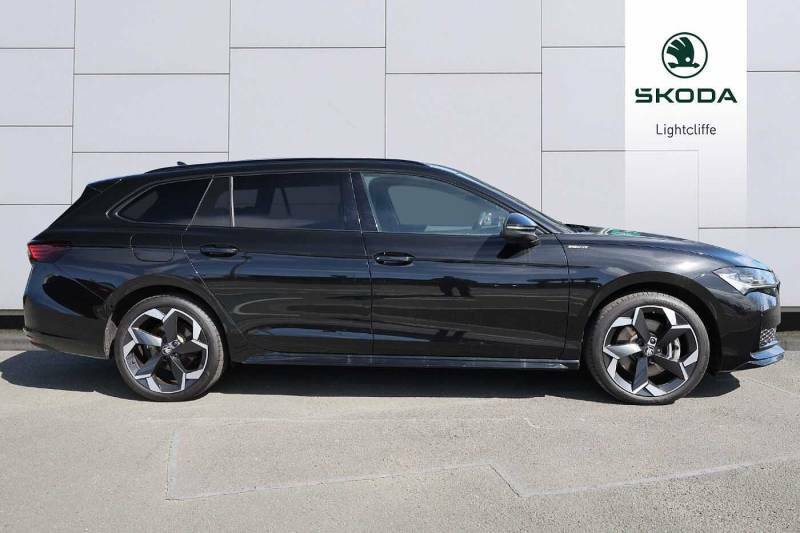 Skoda Superb 1.5 Tsi Iv Sportline Dsg Black #4