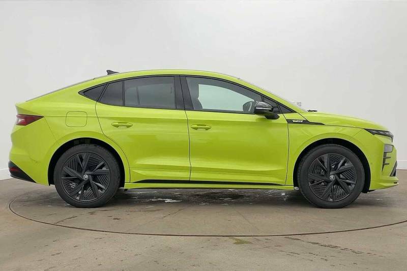 Skoda ENYAQ 250Kw Vrs 84Kwh 4X4 Green #4