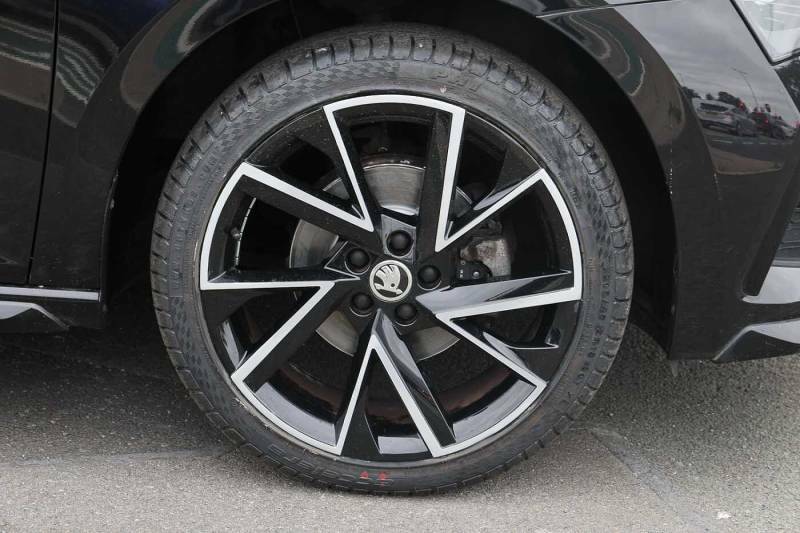 Skoda Scala 1.0 Tsi 110 Monte Carlo Dsg - 2022 22 MT22YNU Black #5