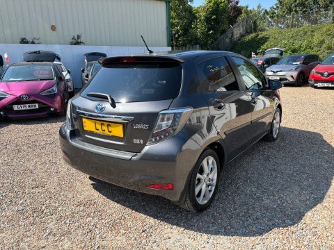 Toyota Yaris T Spirit Hybrid.. #5